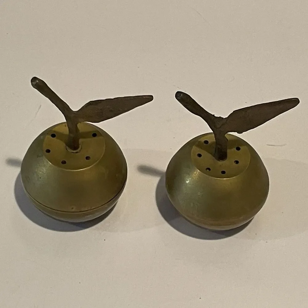 Vintage Brass Apples‎ Salt & Pepper Shakers
